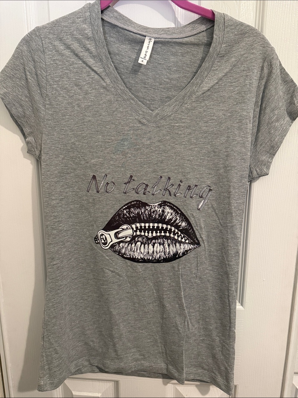 Reserved Grey V-Neck Tee with Zipper Lip Graphic